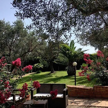 Residence Cassiodoro Stalettì Esterno foto